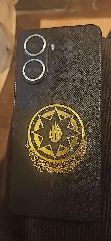 Məhsul: Smartfon üçün qoruyucu örtük - Material: Teksturalı