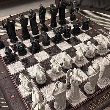 İdman formaları: Məhsul: Tematik şahmat dəsti – “Sehrbazlar/Orta əsr riddersi” — 3