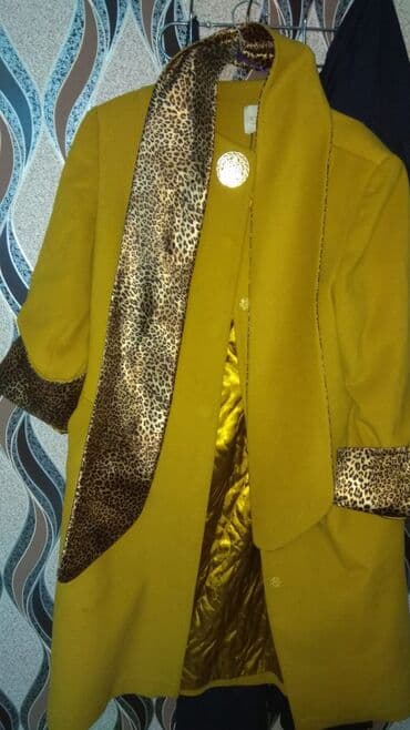 женское пальто с мехом: Brend: VELVET (Istanbul–Paris–Milano) Model: Qadın palto Bədən ölçüsü — 1