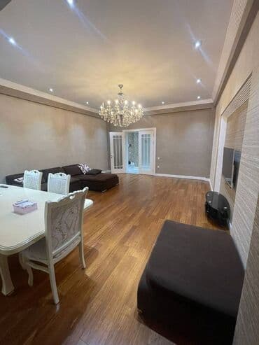 xoşbulaqda ev satılır: 3 otaqlı, Yeni tikili, m. Xətai, 140 kv. m — 2