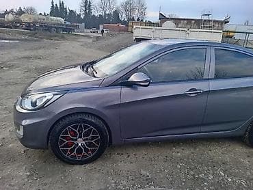 savet maşın: Hyundai Accent sedan - Kuzov: sedan, boz rəng - Mühərrik: benzin - — 8