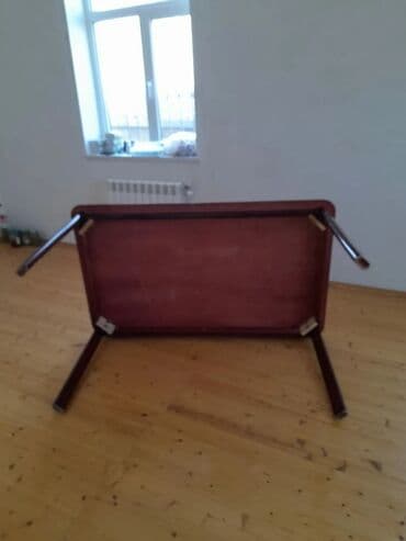 Klassik masa, Açılmayan, Taxta, Dördbucaq masa