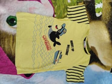 3 duymə koynək: Uwaq paltarl her biri 2 manat — 3