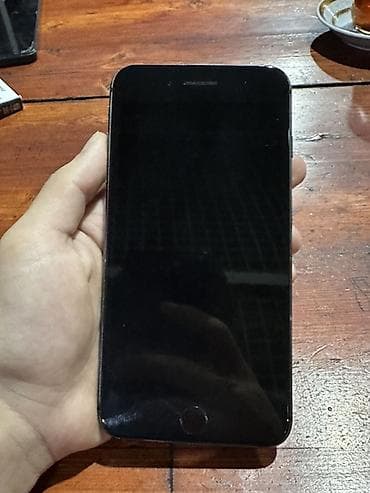 iphone 7 mini: IPhone 8 Plus, 32 GB, Jet Black, Barmaq izi — 2