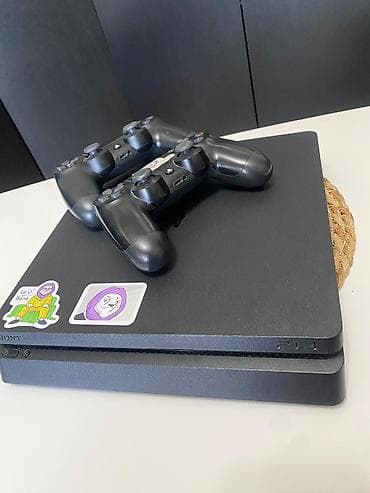 kaset video: Sony PlayStation 4 Slim oyun konsolu - Model: PS4 Slim (Sony) - Rəng — 3