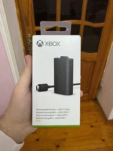 universal araba x lander x move: XBOX Rechargeable Battery + USB‑C Cable dəsti - Rəsmi Xbox şarj oluna — 1