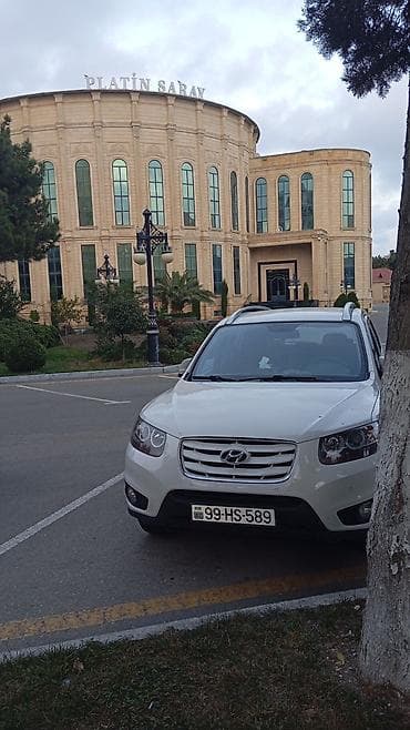 Hyundai Santa Fe: 2 l | Ofrouder/SUV