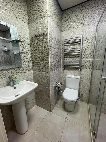 ecemide kiraye evler 2022: Qarayev Xezer İnş hatda 32 Nömreli Mektebin yanı qan uni 2 otaq 54 kv — 6