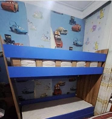 usaq matras: Çarpayı 2-mərtəbəli 150₼Satılır. Matras daxil. uzunu 2m eni90sn — 1