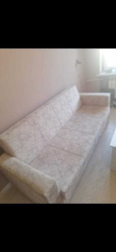 Divan, Açılmayan, Parça