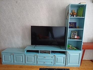 televizo: Mavi rəngli modul TV stendi və vitrinli rəf sistemi qara şüşə bütün — 6