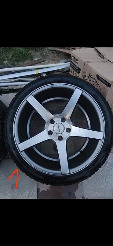 reduktor 1:3: Yeni Disk təkər Vossen R 18, 5 Boltlu — 1