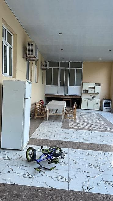 4 otaqlı ev: 4 otaqlı, 150 kv. m, Kredit yoxdur, Orta təmir — 5
