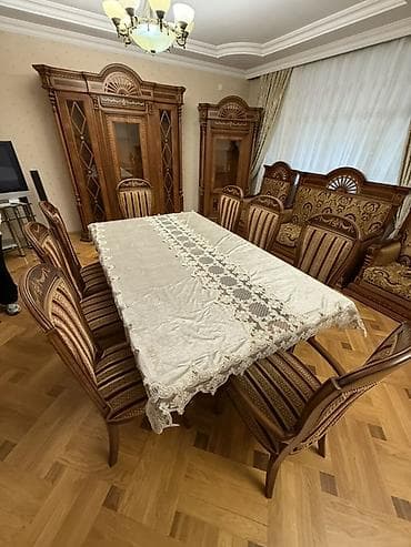 qonaq stol: Qonaq otağı üçün, Açılmayan, Dördbucaq masa, 8 stul — 4