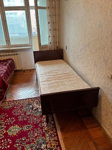 carpaylar: Çarpayı bir nəfərlik əla vəziyyətdə 2 ədəd döşəyidə qiymətə daxildi 1 — 2