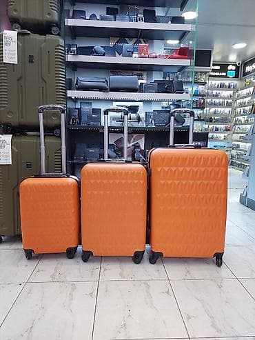 Çamadanlar: 3-lü sərnişin çamadan dəsti – narıncı - Ölçülər: kiçik (carry-on) — 1