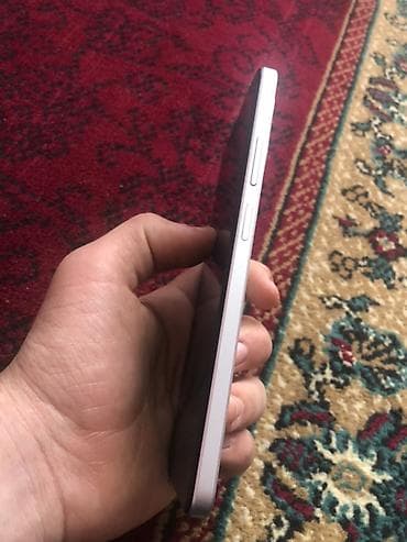 iwlenmiw telefon: Oppo A77, 128 GB, rəng - Ağ, Sensor — 1