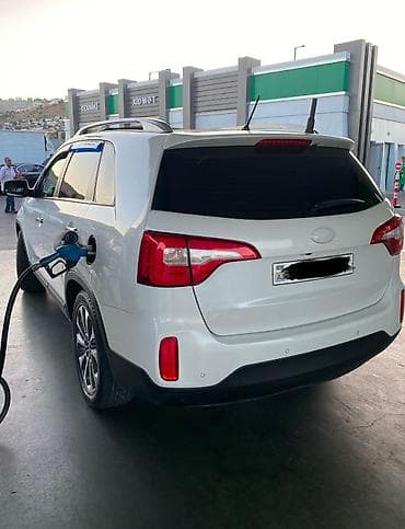 teker satişi: Kia Sorento: 2.4 l | 2013 il Ofrouder/SUV — 2