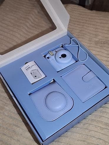 flaş: Fujifilm Instax mini 12 “Pastel Blue” instant kamera seti — 2