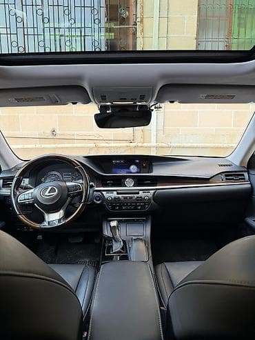 Продажа авто: Lexus ES: 2.5 л | 2016 г. Седан — 8