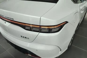 maşın şəkilləri: BYD : 1.5 l | 2024 il Sedan — 4