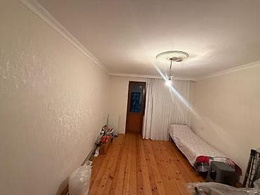 qubada kirayə ev: 3 otaqlı mənzil – tam təmirli və mebellə - Plan: geniş qonaq otağı — 8