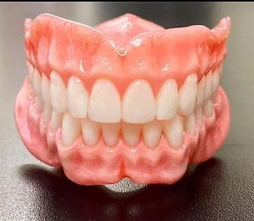 2020 dirnaq bezekleri: Her növ total protezlərin hazırlanması bir başa paciente — 9