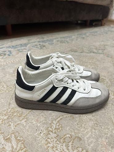 кросовки: Adidas Samba idman ayaqqabısı - Model: Samba - Rəng palitrası: ağ — 1