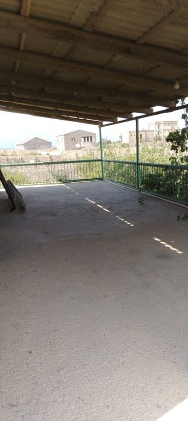 ev şəkilləri çəkmək: Kürdəxanı qəs. 4 otaqlı, 1700 kv. m, Orta təmir — 10
