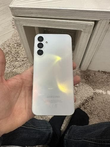 Samsung Galaxy A15, rəng - Ağ