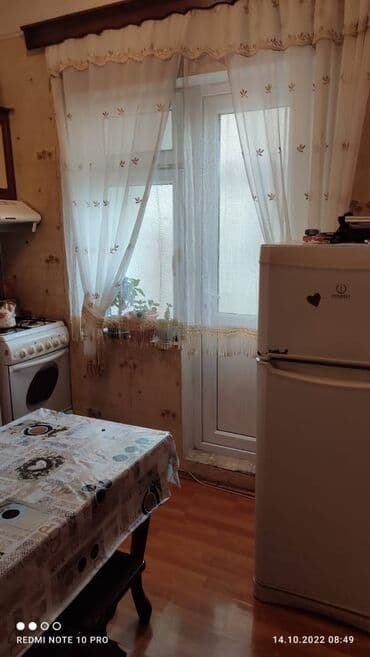 sibrizdə evlərin qiyməti: Bakı, 2 otaqlı, Köhnə tikili, 60 kv. m — 4