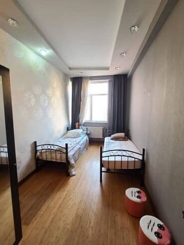 qusarda kirayə ev: Nəsimi rayonu,Tbilisi,Qafqaz otelin arxasında,Mənzil 2 otaqdan 3 otağa — 6