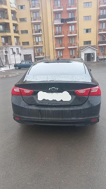 turbo.az ford transit 5 1: Chevrolet Malibu – qara rəngli sedan Xarici: - Aqressiv ön dizayn — 4