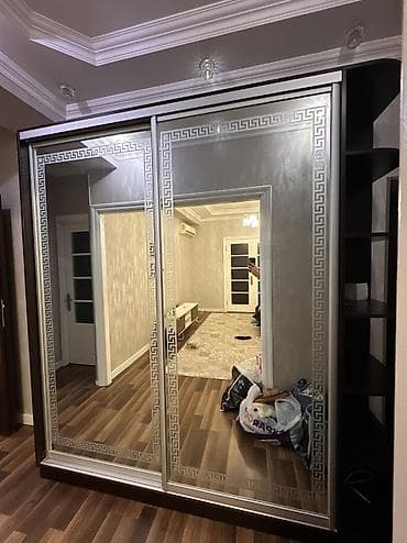 2 двери, С зеркалом, Коричневый, Купе, Прямой шкаф — 1