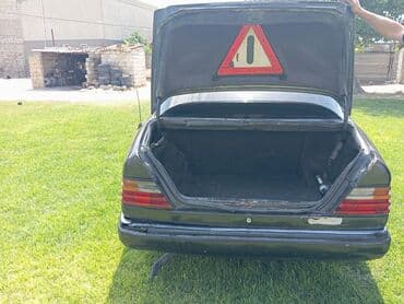 Скупка авто: Mercedes-Benz 250: 2.5 л | 1991 г. Фургон — 4