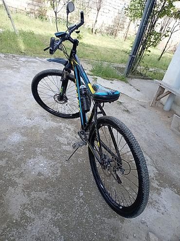 - Çərçivə: yüngül alaşımlı, idman üslublu “Sport/Future” dizaynlı -