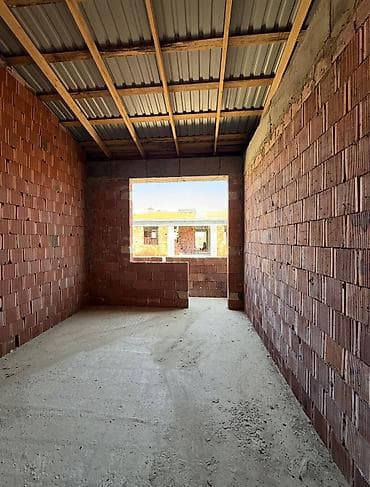ümid qesebesi: 1 otaqlı, Yeni tikili, 44 kv. m — 3