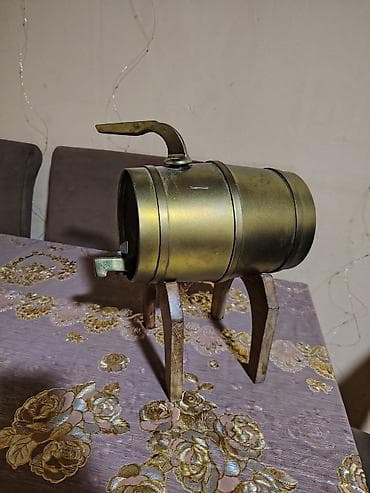 Metal mini barel/dispensor – dekorativ içki çəlləyi - Material: metal