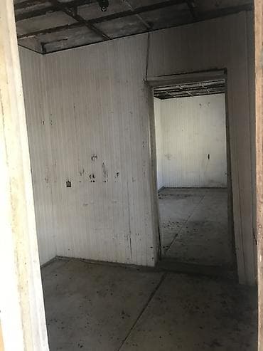 qobuda kiraye ev: Obyekt/anbar sahəsi 250 kv.m - Giriş: geniş ikitaylı metal qapı — 5