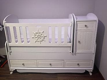 baki saat: Oğlan və qız üçün, Dördbucaq, Beşik, Matras ilə, Yellənmə mexanizmsiz — 2