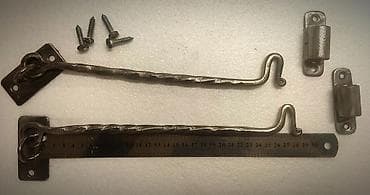 plastik qapi pencere satisi: Dəmir pəncərə/qapı üçün vintli qarmaq-bənd dəsti (2 ədəd) Пара кованых — 2