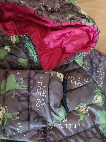 kurtka uşaq: Kurktka.hem qız hem oğlan geyinə bıler.turkiyeden alınıb.20man — 2
