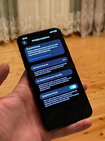 IPhone 11 Pro Max, 64 GB, Space Gray — 9