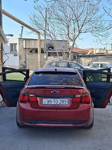 qaz 24 pikab: Chevrolet Cruze: 1.4 l | 2011 il 258000 km Sedan — 4