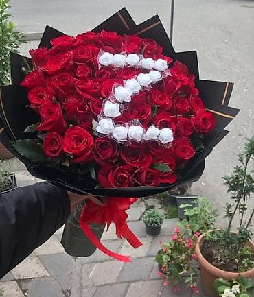 islenmis taxtalar: 🔴 51 Qızılgul səbəti - 85₼. Klassik buket - 105₼. Burulma qızılgül — 2