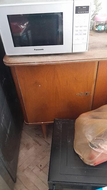 Mikrodalğalı soba Panasonic, Ayrıca dayanan, Mikrodalğalar ilə, rəng - Gümüşü
