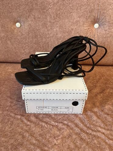 Ölçü: 38, rəng - Qara, İşlənmiş