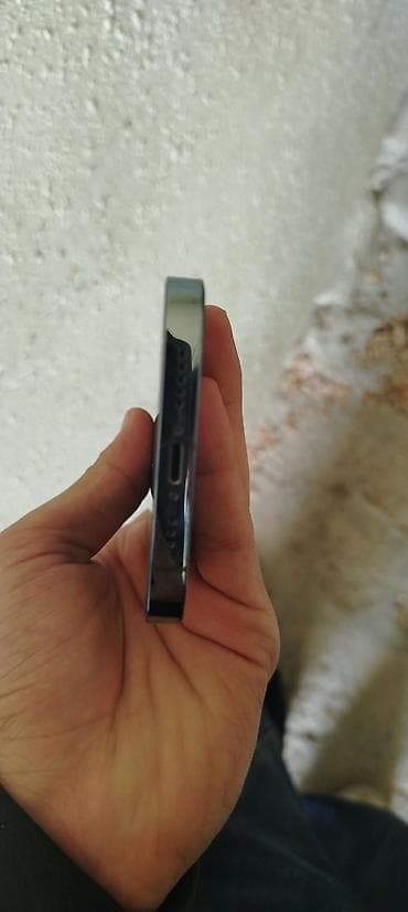 en ucuz soyuducu qiymetleri: IPhone 13 Pro, 128 GB, Sierra Blue, Simsiz şarj — 3