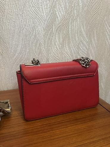 Çiyin çantası, Charles & Keith, İşlənmiş — 2
