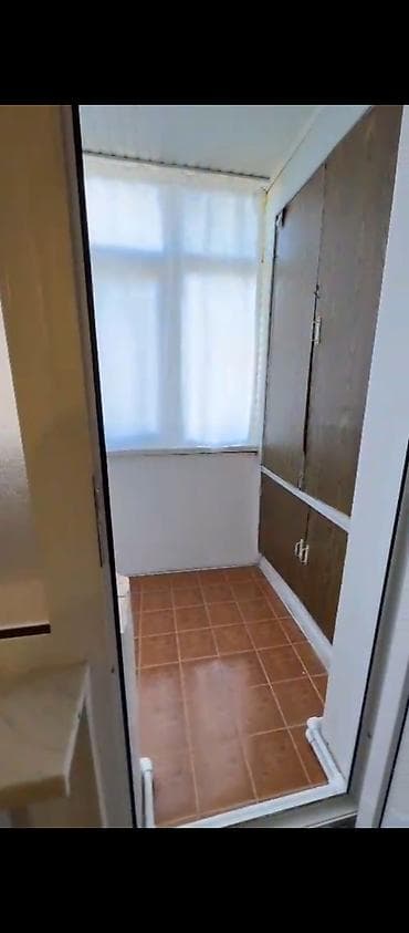 Mənzillərin satışı: Bagman Ozan kucesi Aqrar İniverstetinin yani 5 Mertebeli binanin 3 — 6